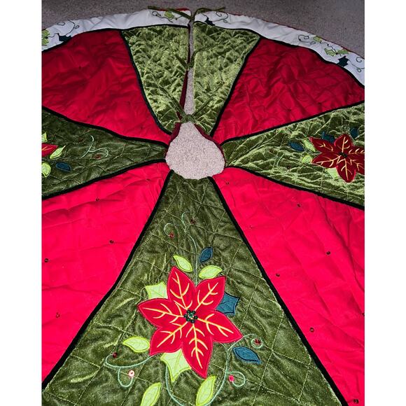 50" Poinsettia Velvet Sateen Pierced Quilted Embroidered Christmas Tree Skirt - Picture 7 of 12